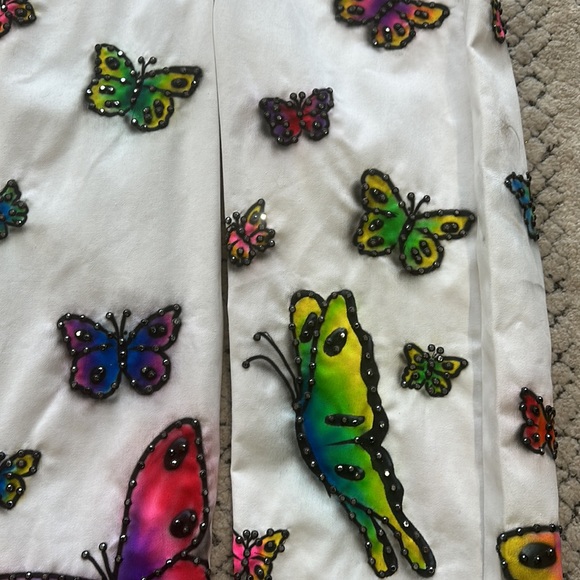 Photo shoot or costume. Airbrushed butterfly jumper xsmall - Picture 4 of 14